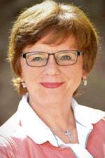 Portraitfoto von Dr. Marlene Schwöbel-Hug